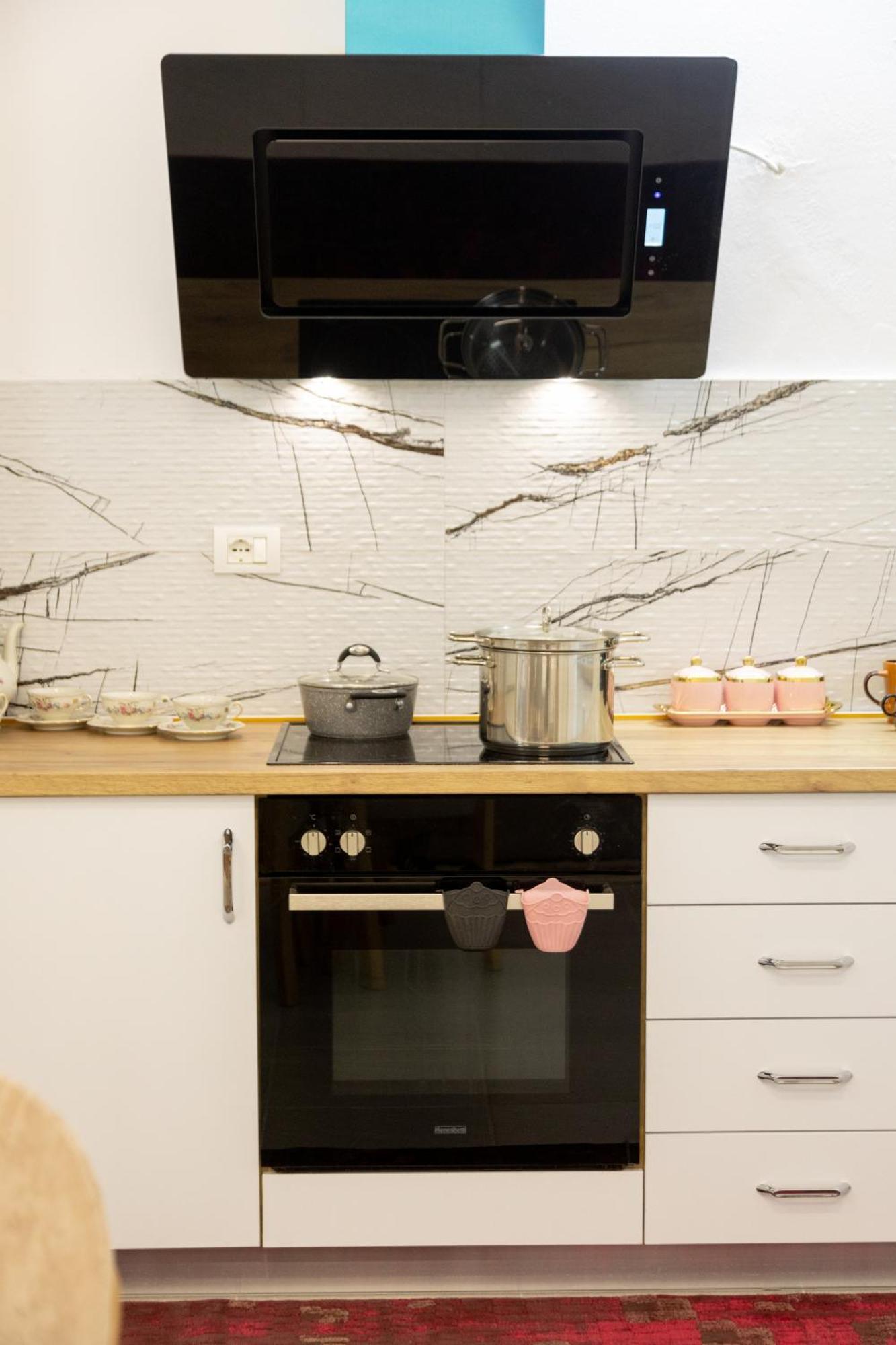 Free Parking Sudio Tirana Apartment ภายนอก รูปภาพ
