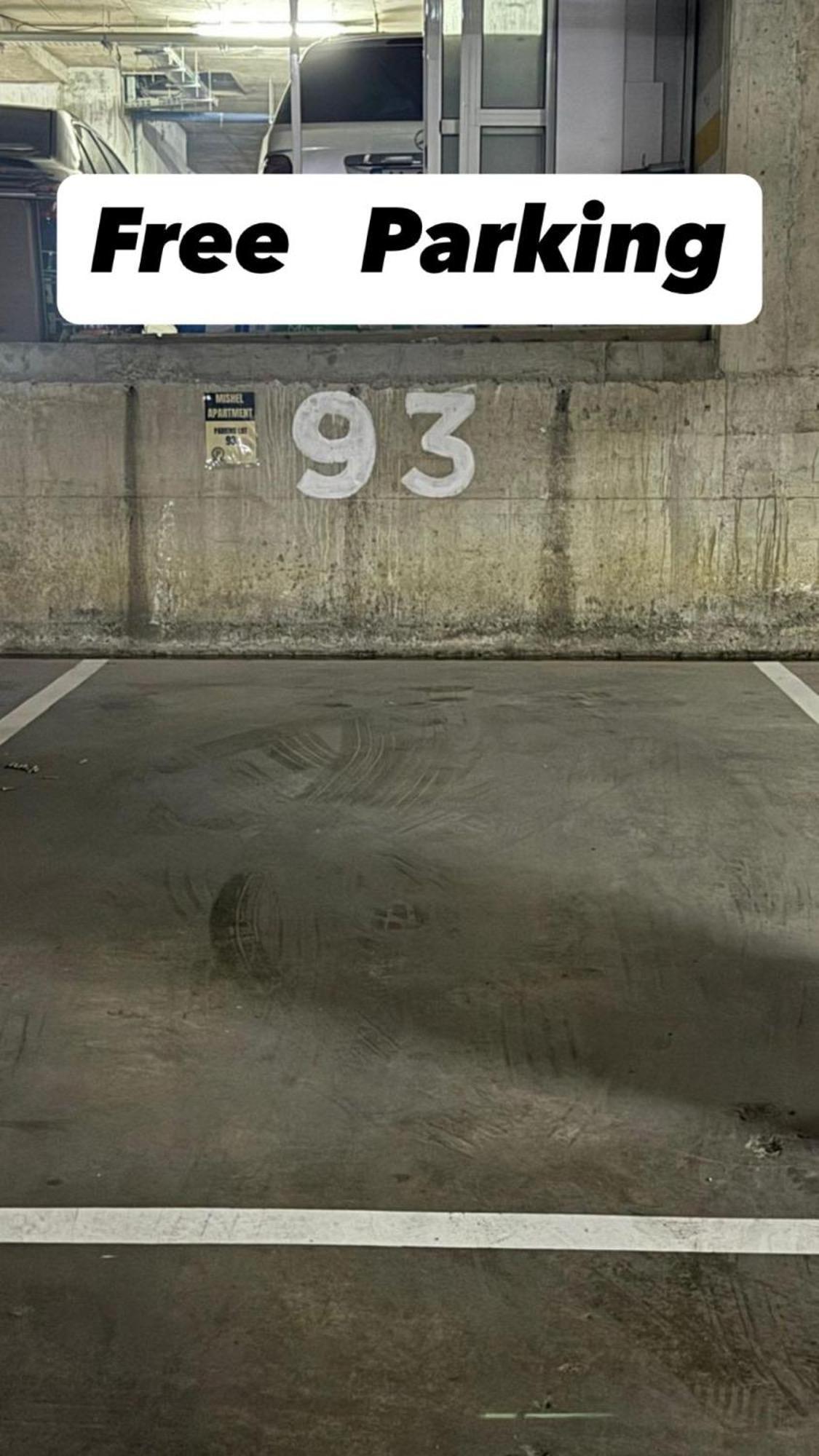 Free Parking Sudio Tirana Apartment ภายนอก รูปภาพ