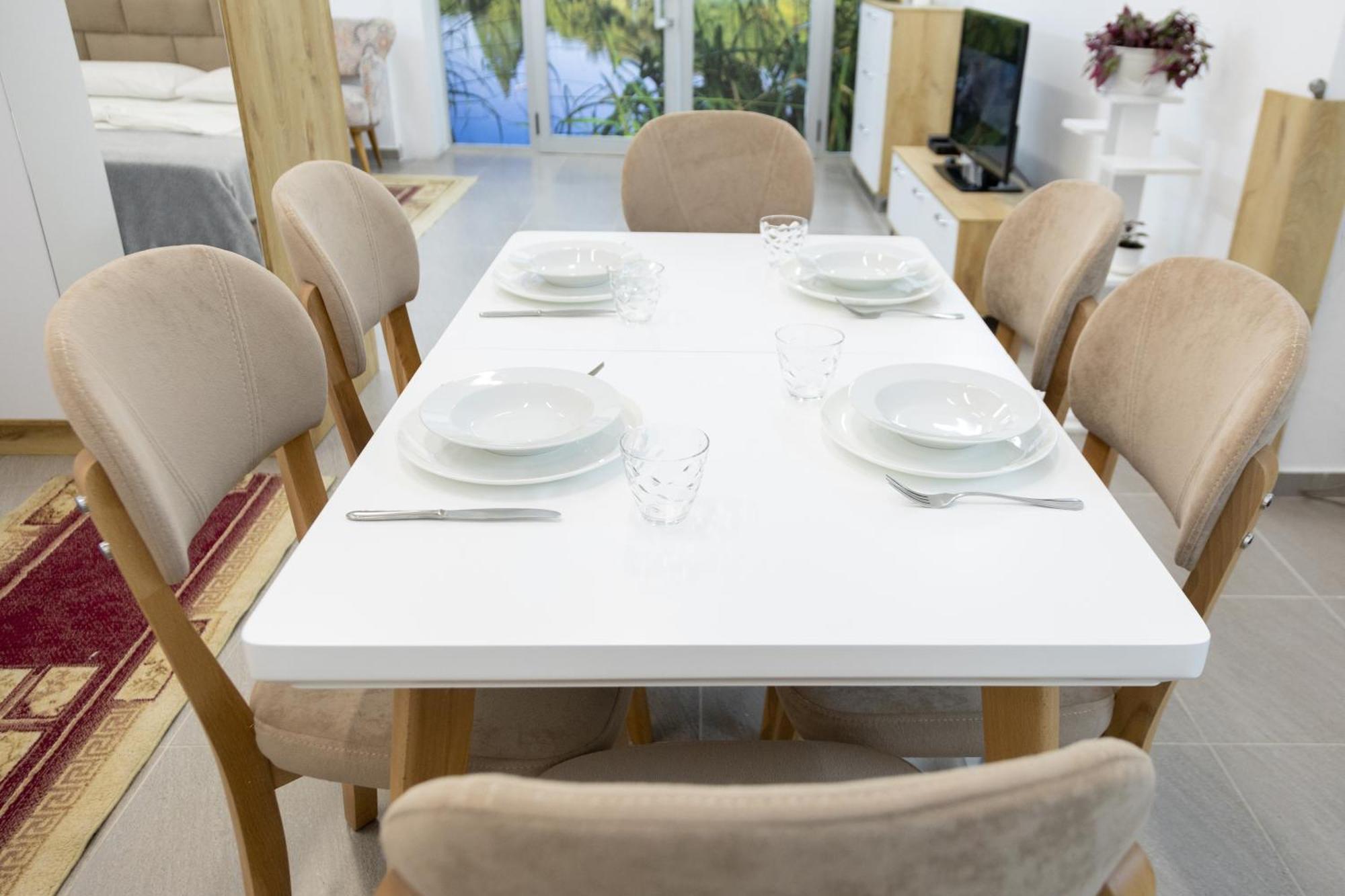 Free Parking Sudio Tirana Apartment ภายนอก รูปภาพ